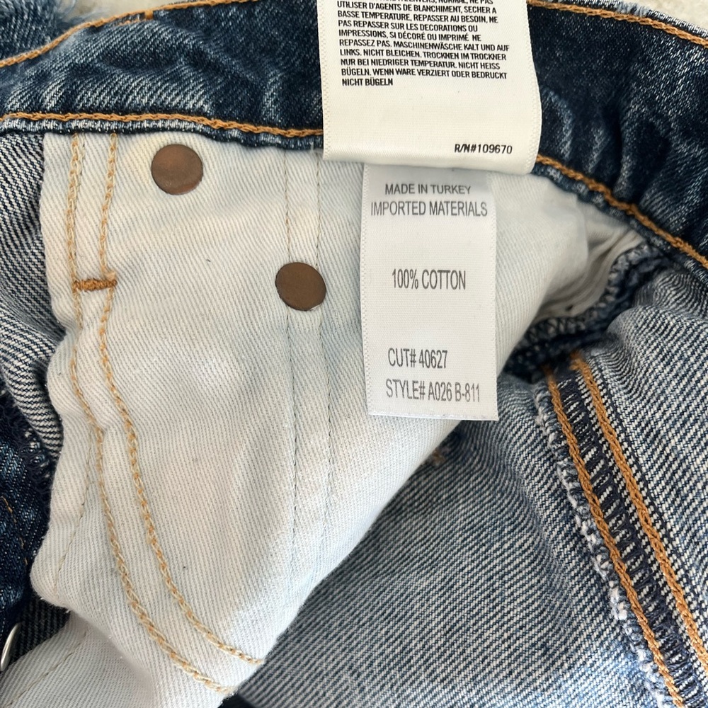 Agolde Parker Vintage Cut Off Shorts - Picture 4 of 4